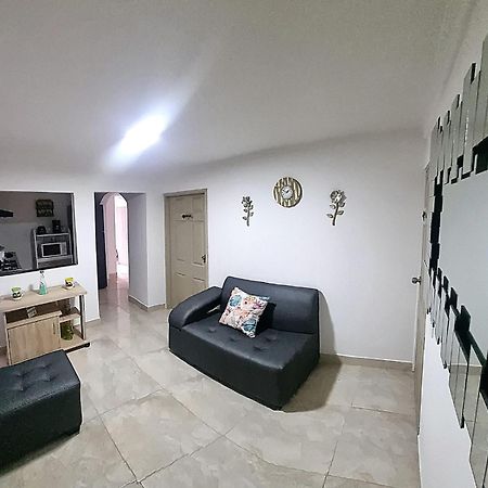 Ayenda Ceiba Rooms Перейра Екстериор снимка